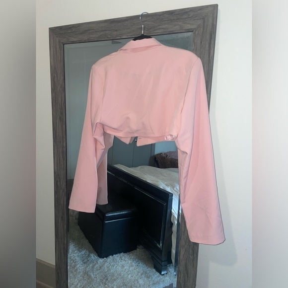 Boohoo pink cropped blazer button up - Picture 5 of 5